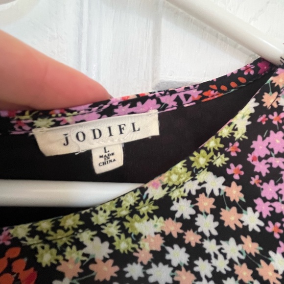 Colorful Patterned Dress - Picture 4 of 5